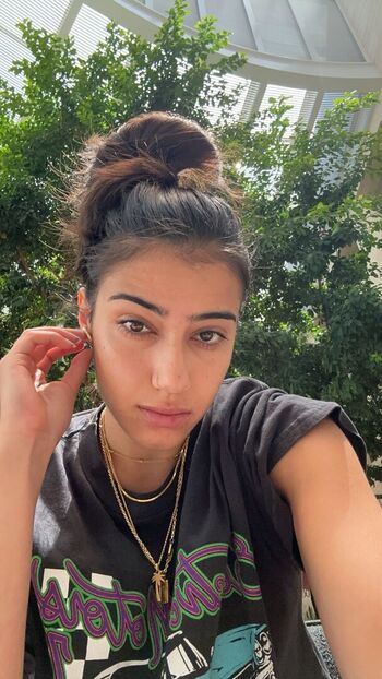 Full leaked Sara saffari page private onlyfans photo