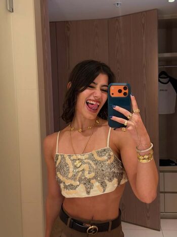 Full leaked Sara saffari private onlyfans photo