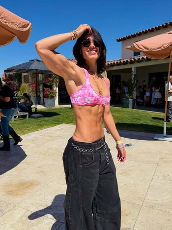Full leaked Sara saffari private onlyfans photo