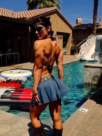 Full leaked Sara saffari private onlyfans photo