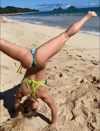 Full leaked Sarah dorough page private onlyfans photo