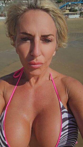 Sarahh_b