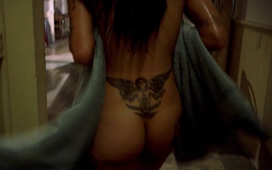 sarahShahi