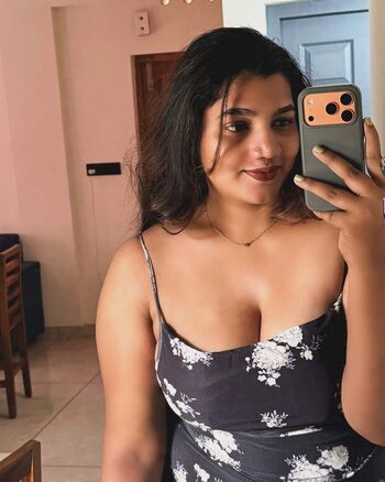 Saranya Santhosh