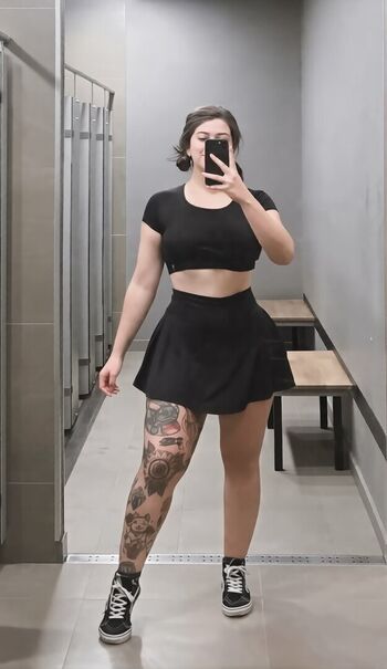 Full leaked Sarayermanoss private onlyfans photo