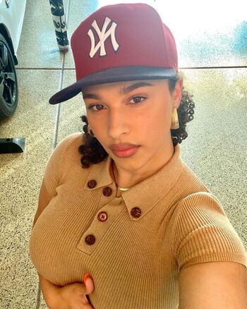 Sarina Bree