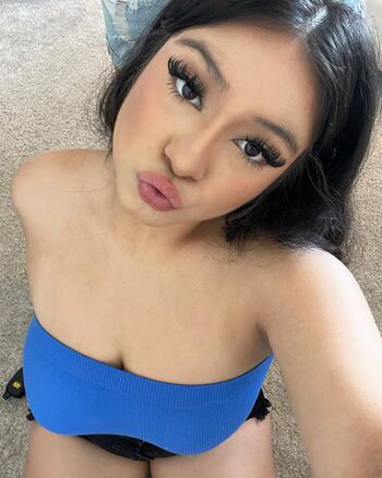 saucyysuzzy