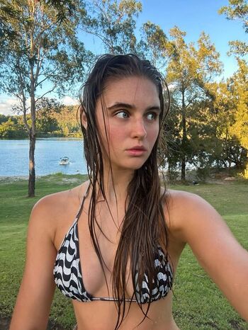 Savannah Clarke