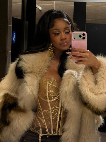 Saweetie