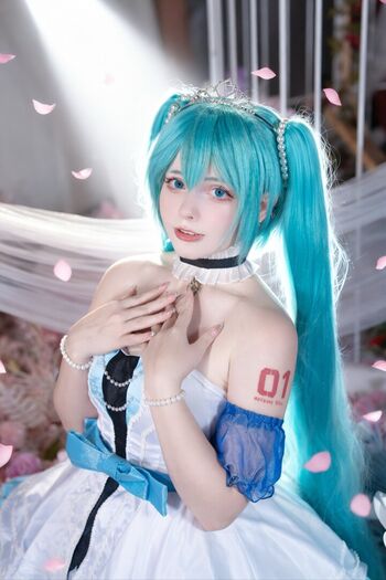 Saya Scarlet