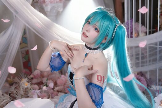 Saya Scarlet