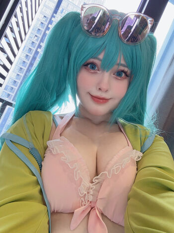 Saya Scarlet