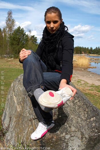 Scandinavian Feet