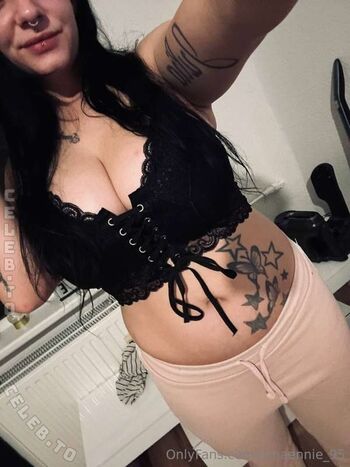 Schaennie_95