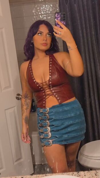 SelinaXMarie