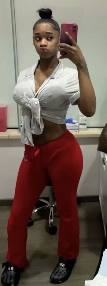 Sexxy Red