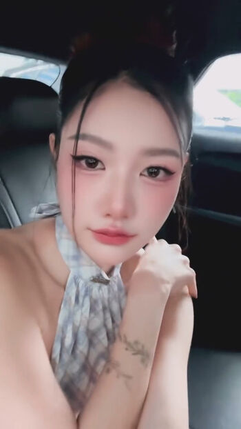 sexyangle_lookwa