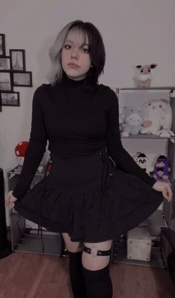 Full leaked Shadowkyuu page private onlyfans photo