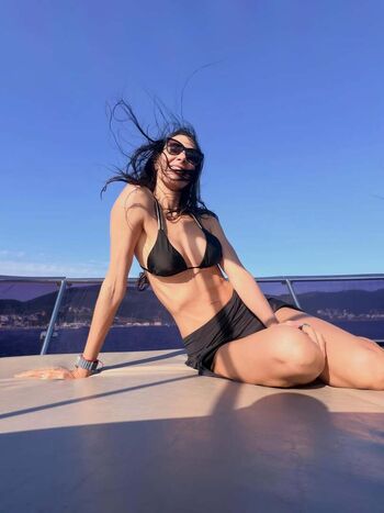 Sheilla Castro