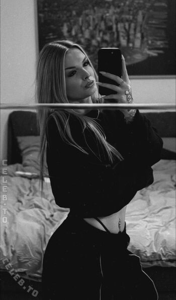 Full leaked Shirley ptzr private onlyfans photo