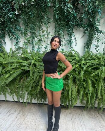 Shriya Saini