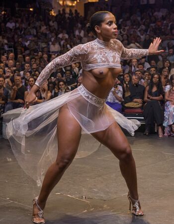 Full leaked Evelyn ha/ private onlyfans photo