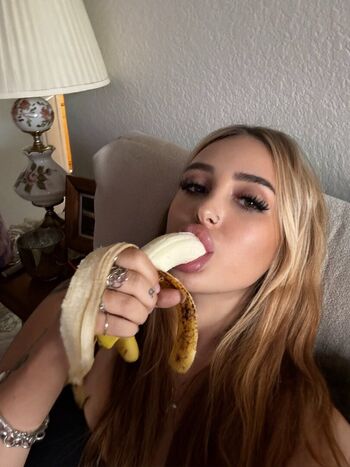 Full leaked Siennatayloroffical private onlyfans photo