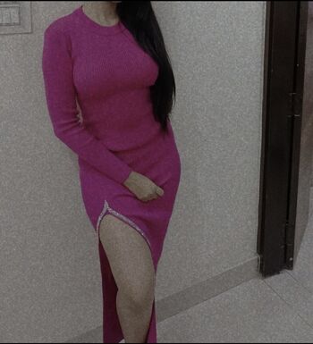 Simmi_Hot26