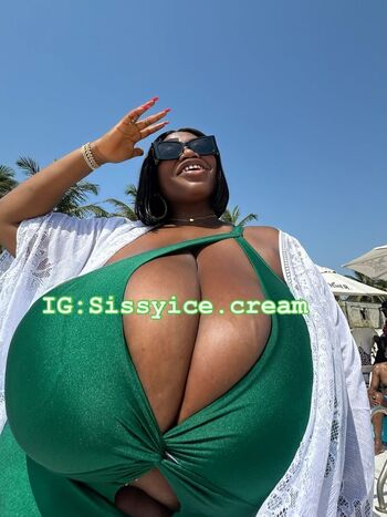 Full leaked Sissyice cream private onlyfans photo
