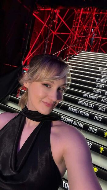 Full leaked Sjokz page private onlyfans photo