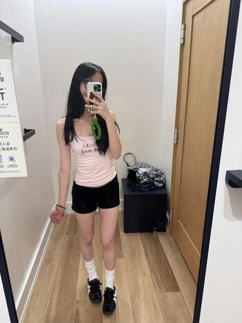 Full leaked Youjamjam/ private onlyfans photo
