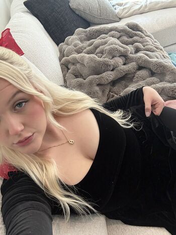 Full leaked Snowbunny teens page private onlyfans photo