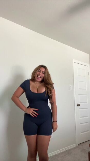 Full leaked Jeanelle loves/ private onlyfans photo