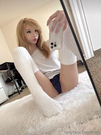 Full leaked Busty goddess/ private onlyfans photo
