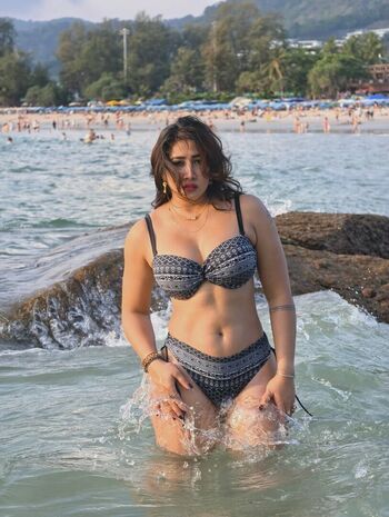 Full leaked Sofia ansari private onlyfans photo