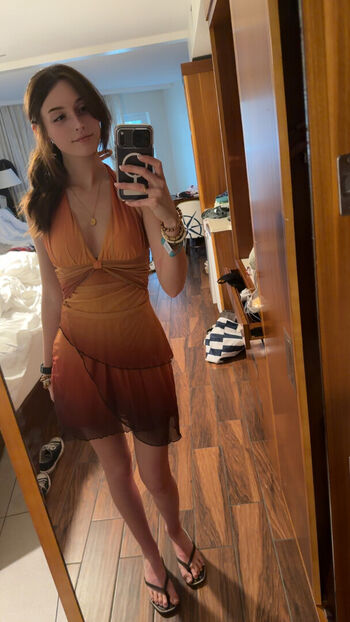Full leaked Soggyalien private onlyfans photo