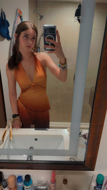 Full leaked Soggyalien private onlyfans photo