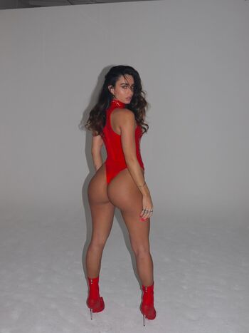Sommer Ray