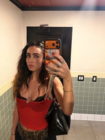 Sommer Ray
