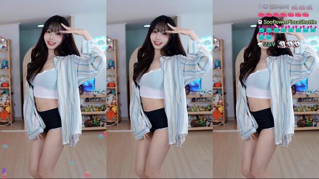 Full leaked Sooflower private onlyfans photo