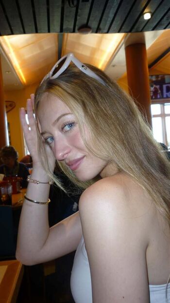 Full leaked Sophia diamond  page private onlyfans photo