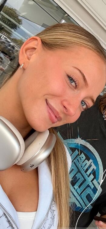 Full leaked Sophia diamond private onlyfans photo