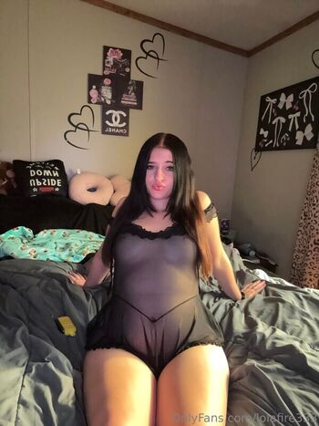 _sophiarae333_
