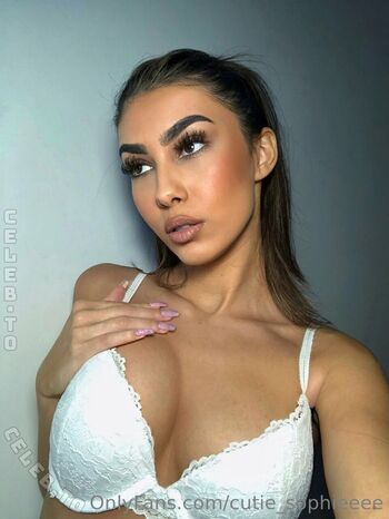 Sophie Rayne
