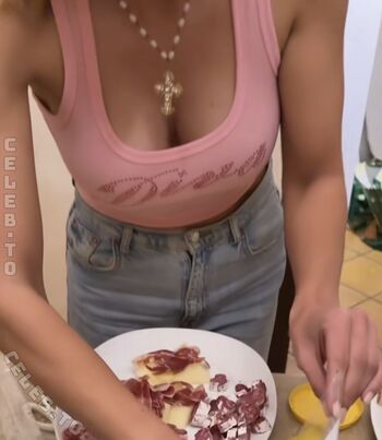 Full leaked Starletnova  page private onlyfans photo