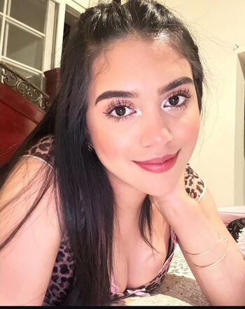 Stefany Mendoza