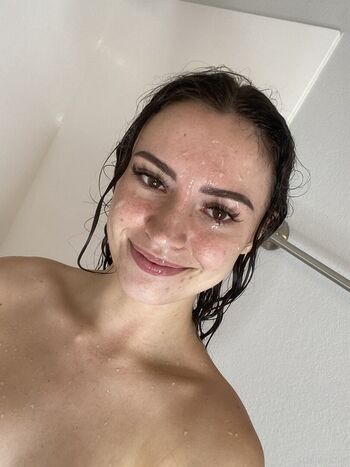 Stella Violet