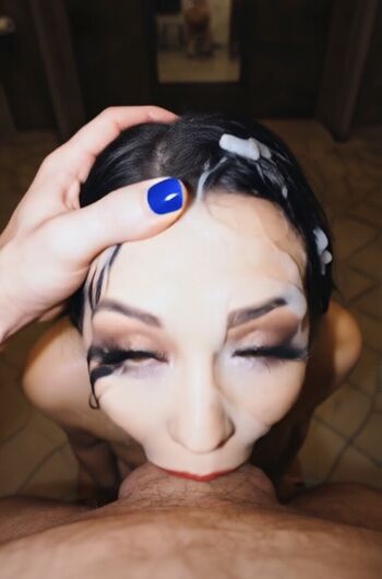 Stephanie Vaquer