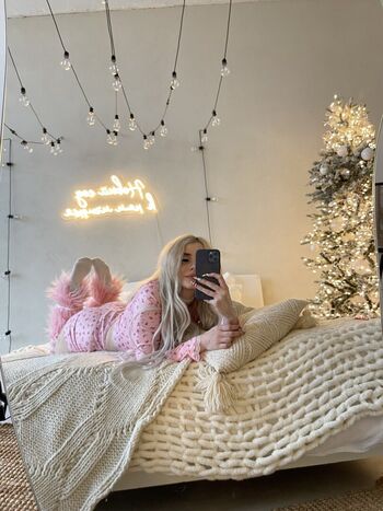 Full leaked Sveta sollar private onlyfans photo
