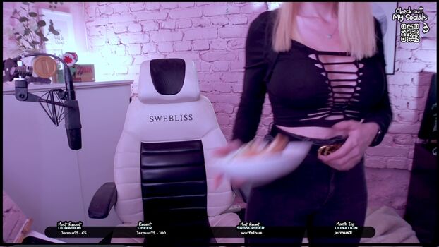 Full leaked Swebliss private onlyfans photo